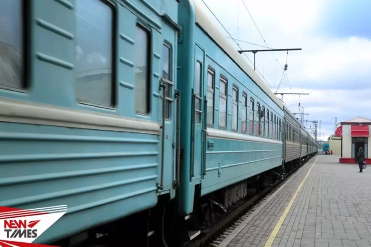 В Алматы подросток забрался на поезд и получил удар током