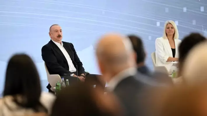 Азербайджан готовит иск против России из-за крушения самолета AZAL