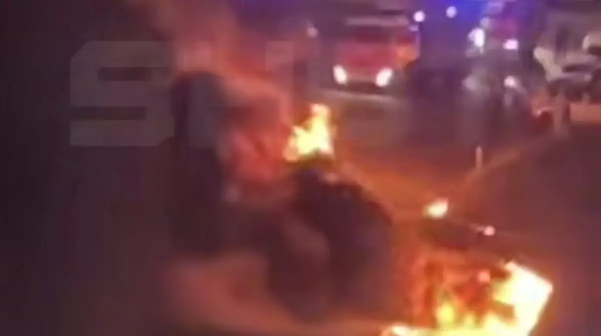 Пылающие авто и выбитые окна — беспилотники атаковали Москву