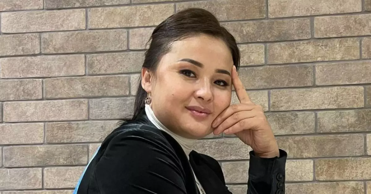  `Жас жігіттермен өз әлемін жасап алған`: Тұрсынбектің әйелі күйзелісте жүрген жоқ (ВИДЕО) 