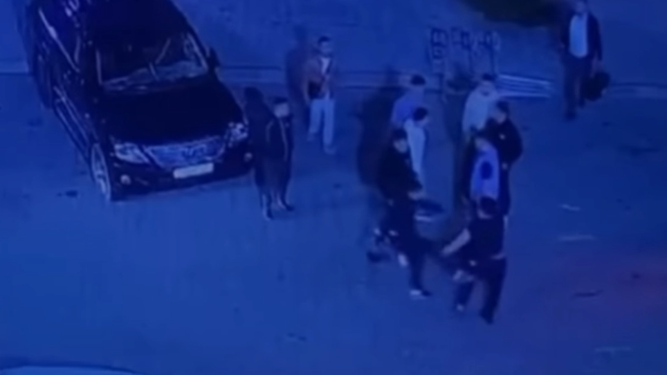 Ақтаудағы әуежай автотұрағында жаппай төбелес болды
