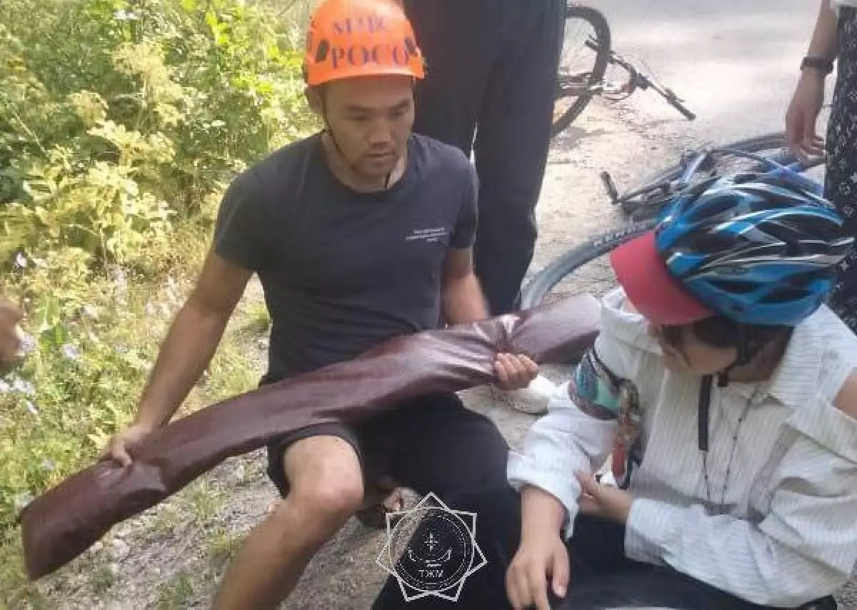 Туристка из Китая пострадала в горах Алматы