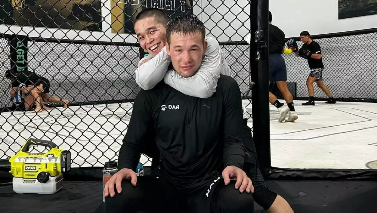 Шавкат Рахмонов займет тренерский угол UFC в бою Алмабаева