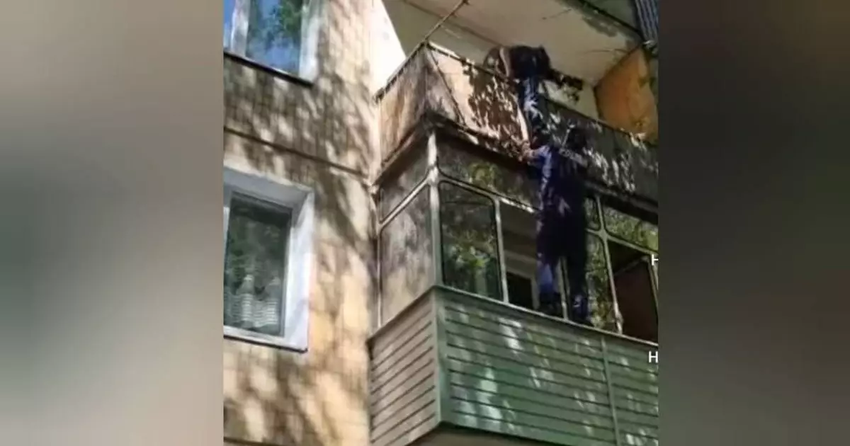 Полицейские в Усть-Каменогорске спасли пожилую женщину