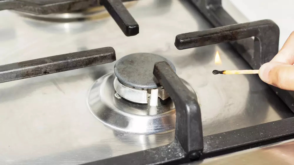 Около 2 тысяч семей остались без газа в Астане