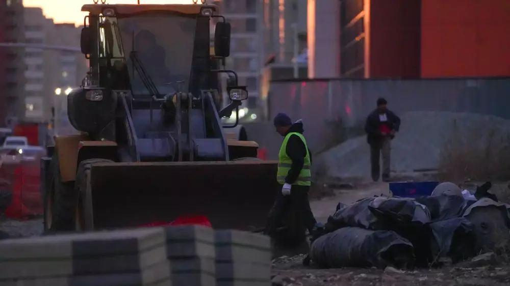 Ночная смена Астаны: кто работает, пока город спит