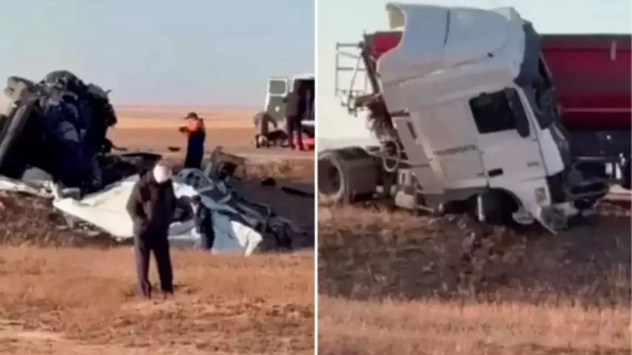 В Казахстане грузовик и газель столкнулись, погибли 12 человек.