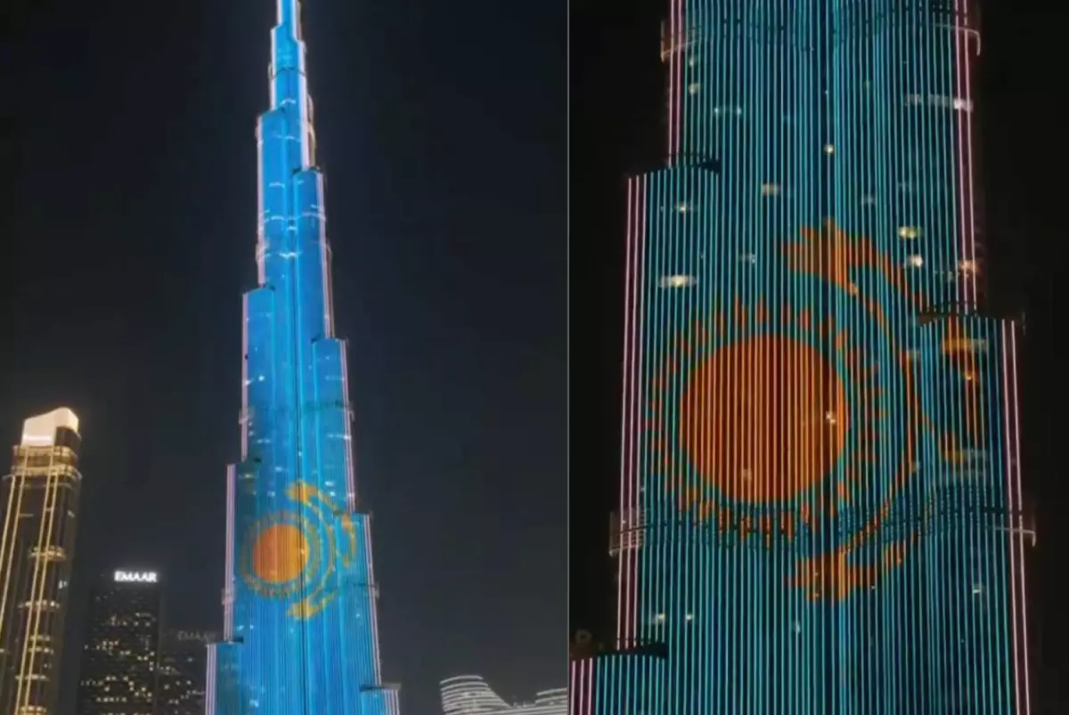 Бурдж-Халифа в Дубае засиял в цветах флага Казахстана