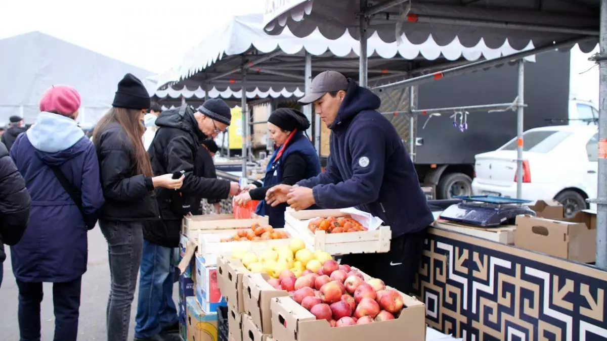 Астанадағы жәрмеңкеде ақмолалық аграршылар 460 тоннадан астам өнім ұсынды