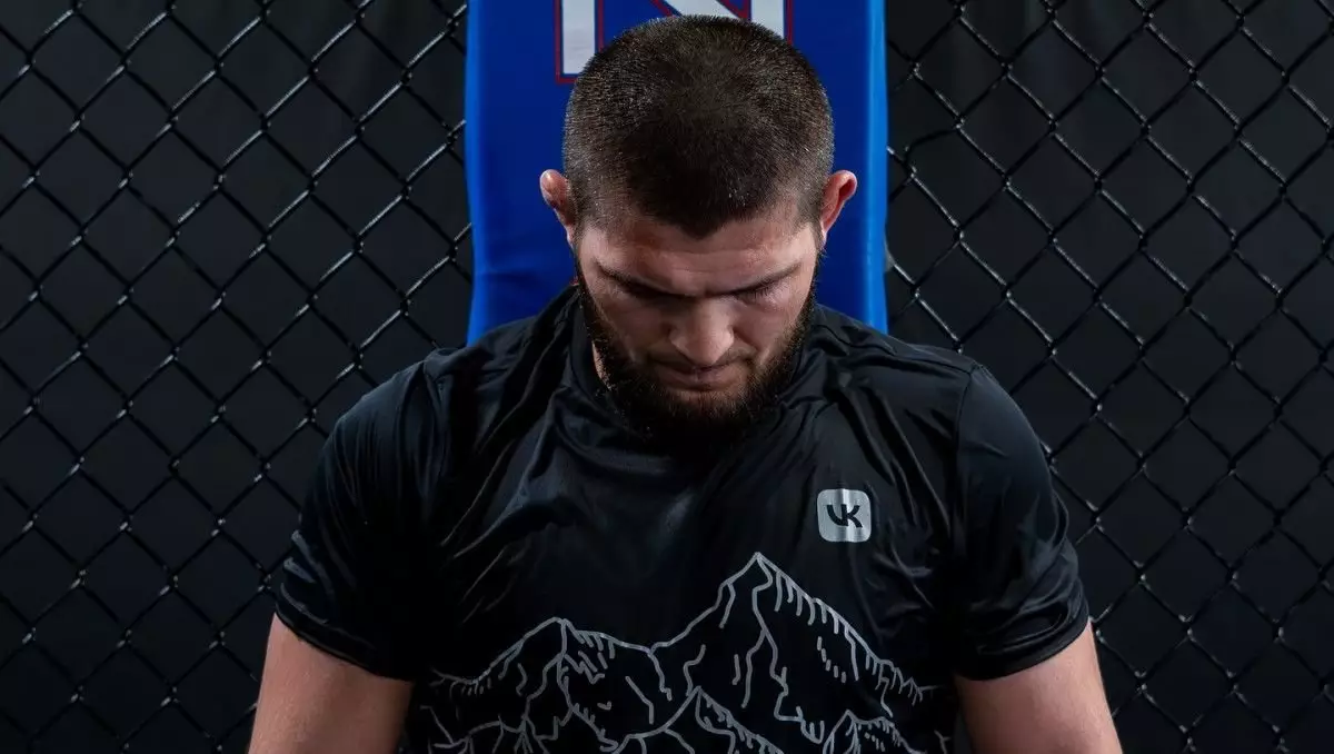 Хабиб Нурмагомедов "проиграл" первый бой в карьере (Видео)