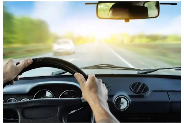 Ақмола облысында есірткі шегіп алған такси жүргізушісі ұсталды