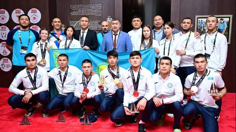 Ермахан Ыбрайымов Азия ойындарының жас жүлдегерлерін құттықтады