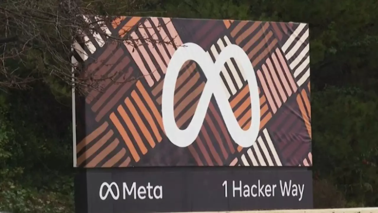 Еврокомиссия обвинила Meta и TikTok в нарушениях