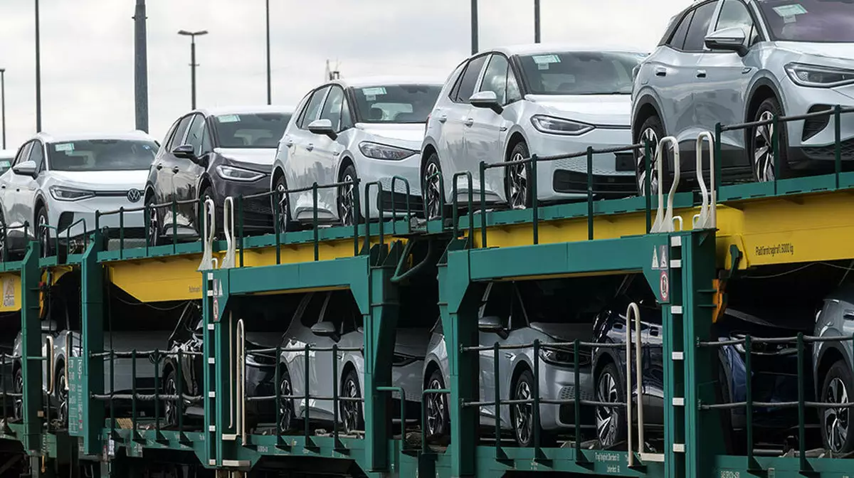 Льготы закончились: Казахстан больше не может ввозить электромобили без пошлин