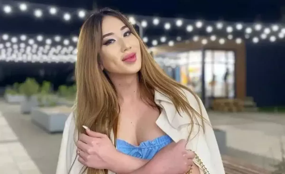 Блогер-трансгендер Амилай заявила о преследовании и пригрозила опубликовать фото сталкера