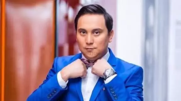 «Әйгерім Қалаубаева біздің үйге кірмей қойды»: Қайрат Әділгерей шыңдығын айтты