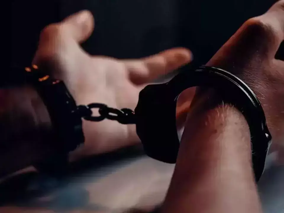 Түркістан облысында сотталушы ауруханадан қашып кетті