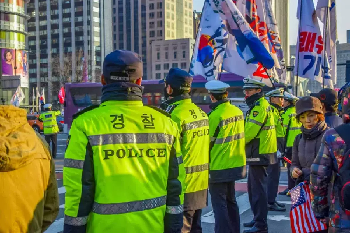 Масштабные рейды в Южной Корее: кто в зоне риска