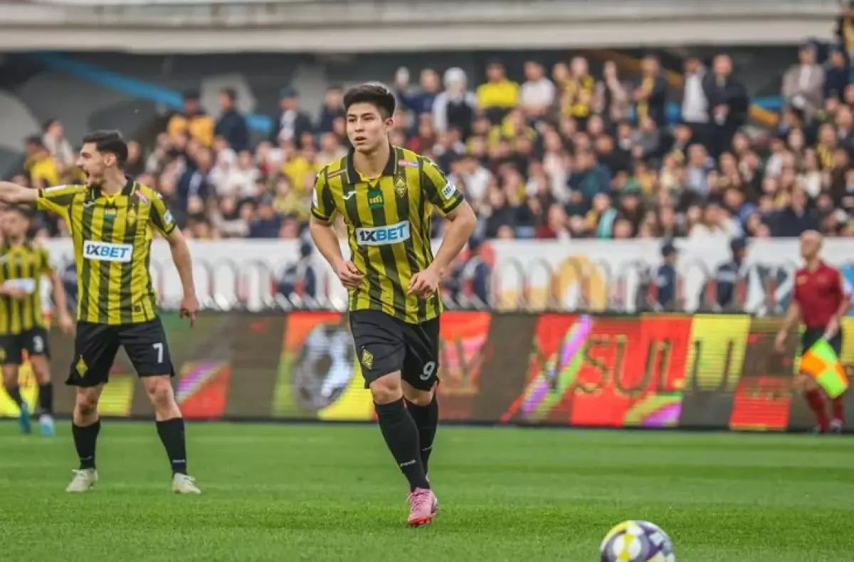 Алматинский «Кайрат» стал пятикратным чемпионом Казахстана