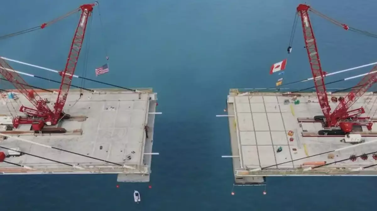 Трамп повысил пошлины для Канады ещё на 10%