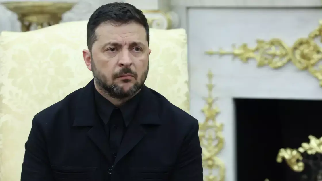 Әлі 2-3 жыл соғысуға дайын: Зеленский Ресейге қарсы соғысты шұғыл шешім қабылдады