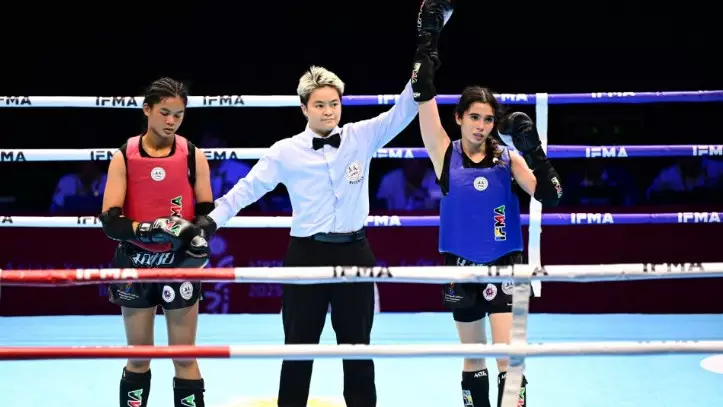 Муай-тай: Альбина Жуминова Азия ойындарында топ жарды