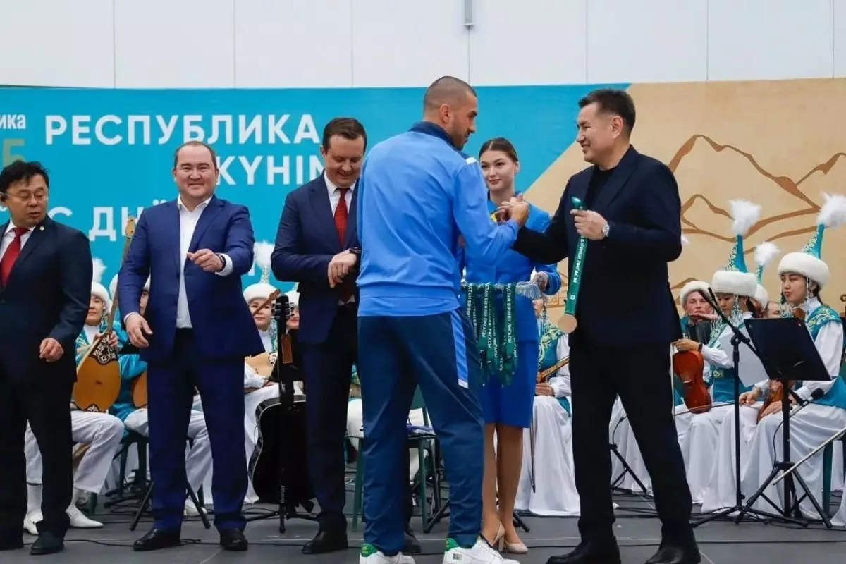 В Усть-Каменогорске построят крытый стадион по стандартам УЕФА