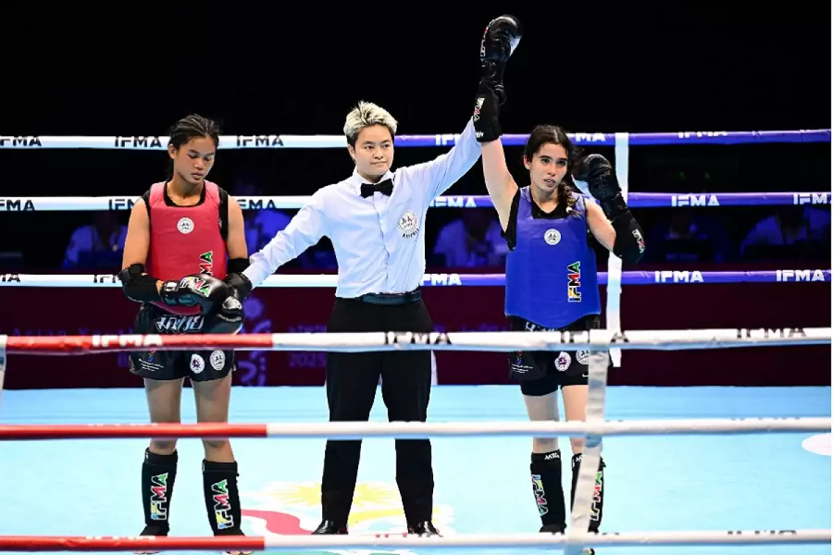 Альбина Жуминова принесла Казахстану золото юношеских Азиатских игр по муай-тай