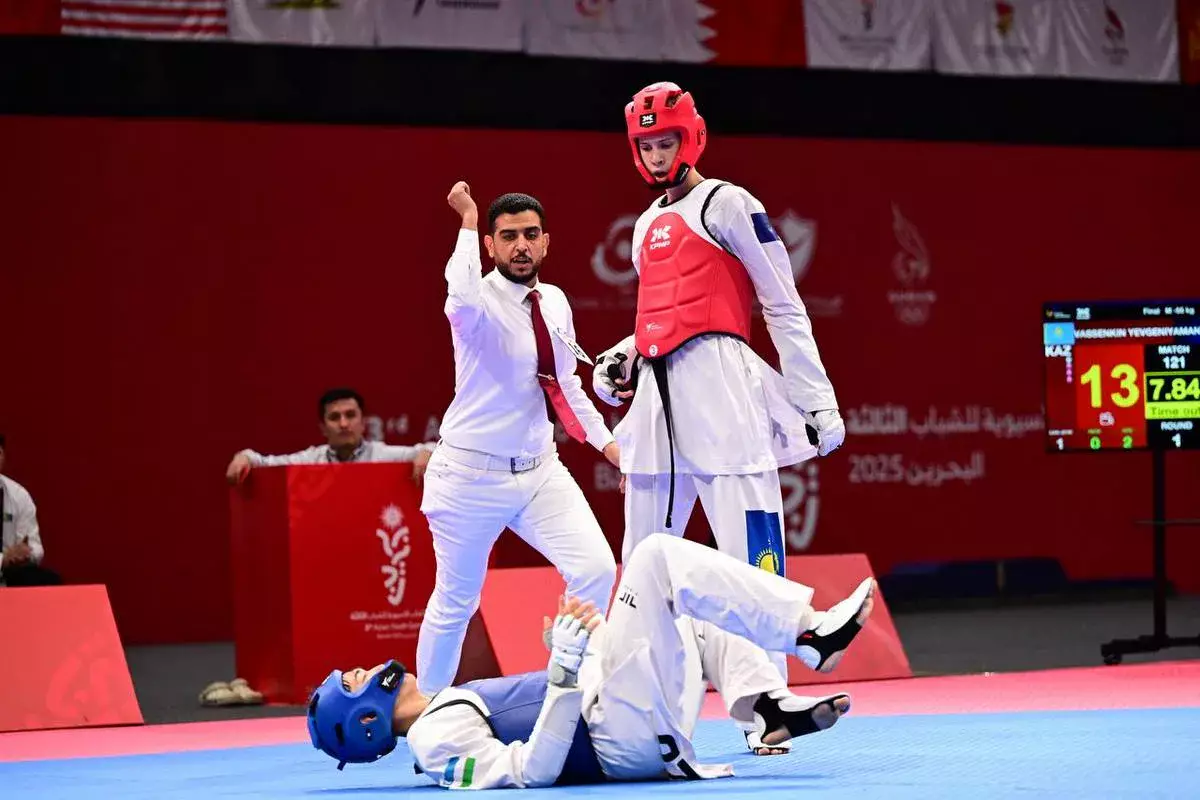 Золото и серебро завоевали таеквондисты Казахстана на Азиаде в Бахрейне