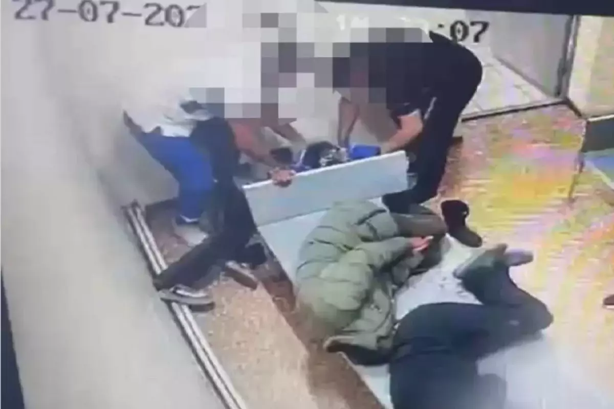 Остался без почки: в Костанае судят санитара за избиение пациента