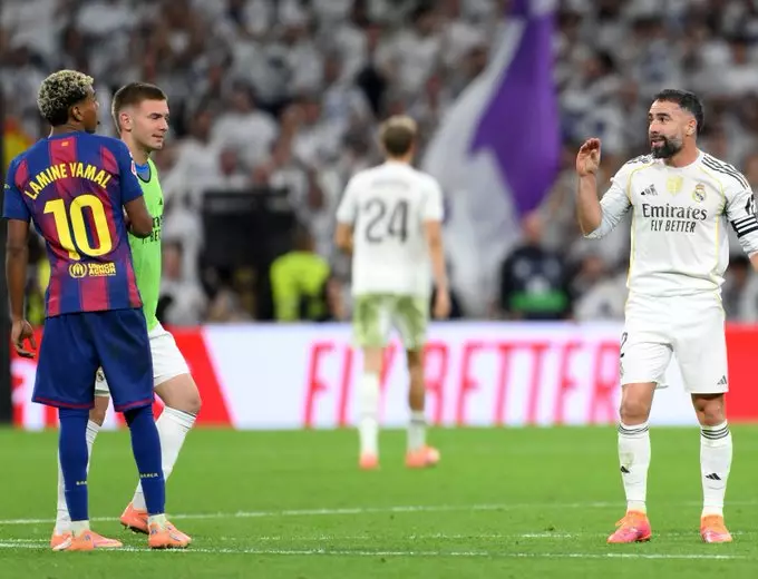 ВИДЕО: Ямаль спровоцировал потасовку в матче "Реал" - "Барселона"
