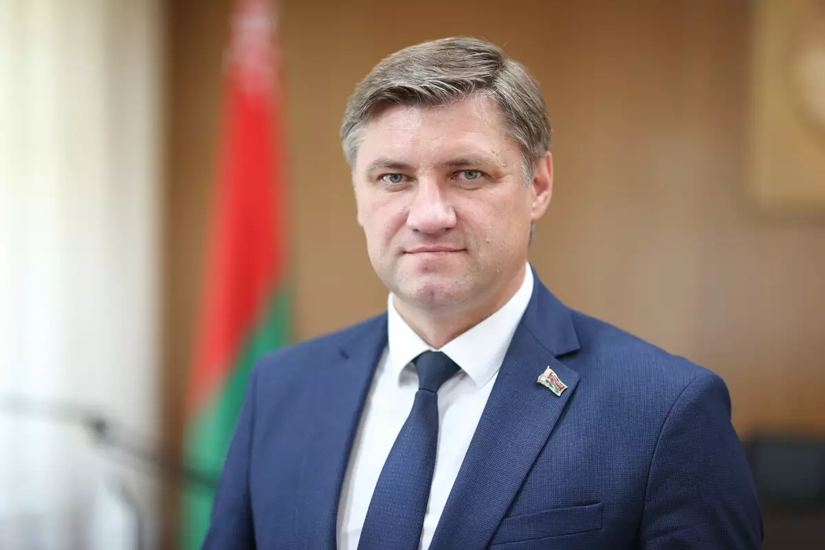 Богданов сообщил, что товарооборот между Беларусью и Казахстаном вырос уже на 17%.