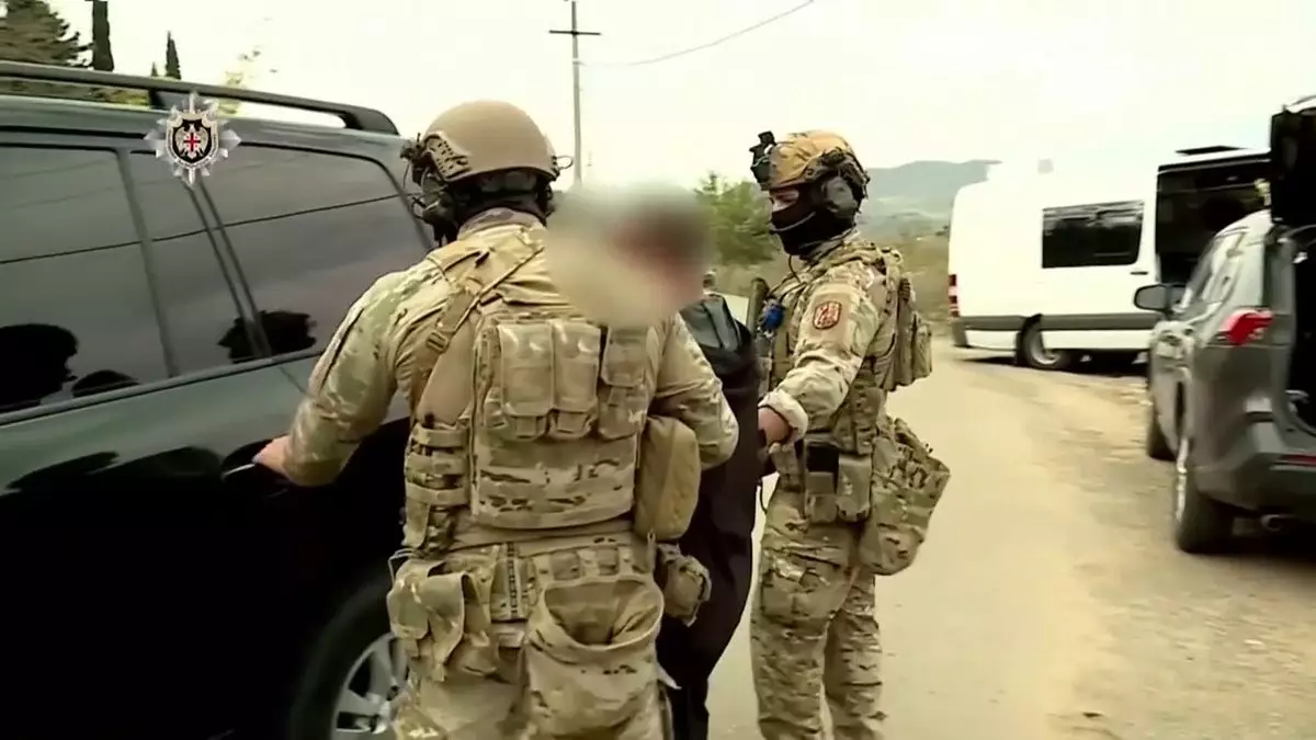 В Грузии задержали троих граждан Китая за попытку покупки урана на чёрном рынке на сумму 400 тысяч долларов.