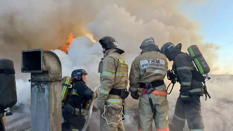 Цех по производству газоблоков горел в Астане