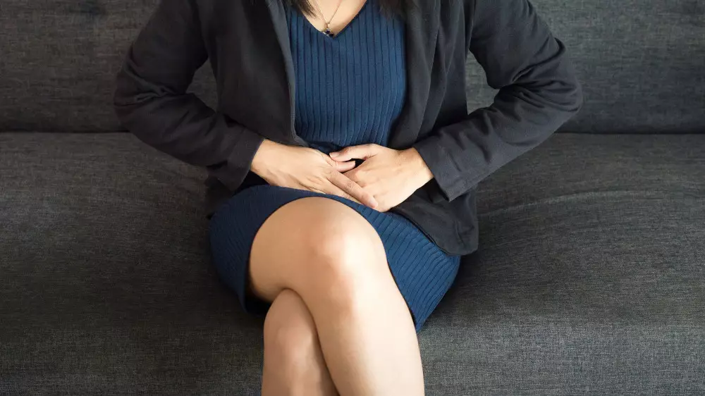 Само не пройдёт: врач предупредил, что вредит желудку в межсезонье