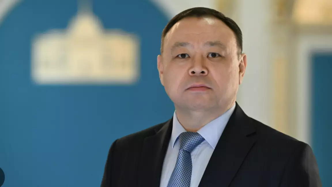 Тоқаев Абзал Нүкеновті қызметінен босатты