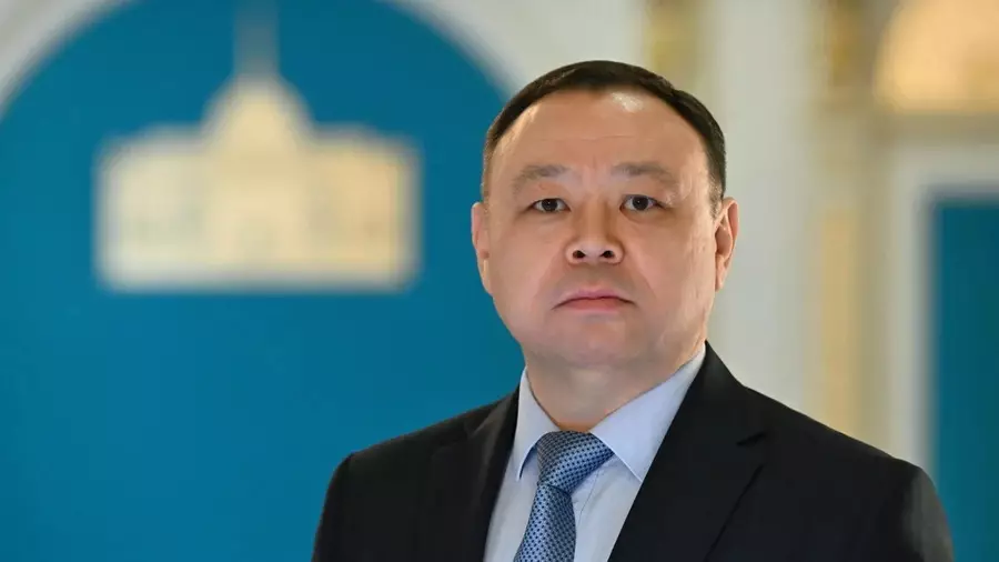 Тоқаев Президент Әкімшілігінің Ішкі саясат бөлімі меңгерушісі қызметінен Нүкеновты босатты