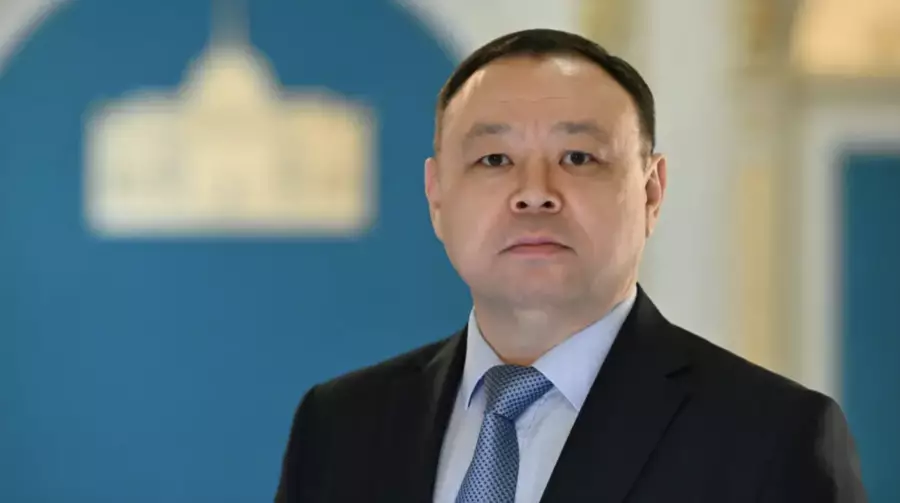 Абзал Нүкенов қызметінен босатылды