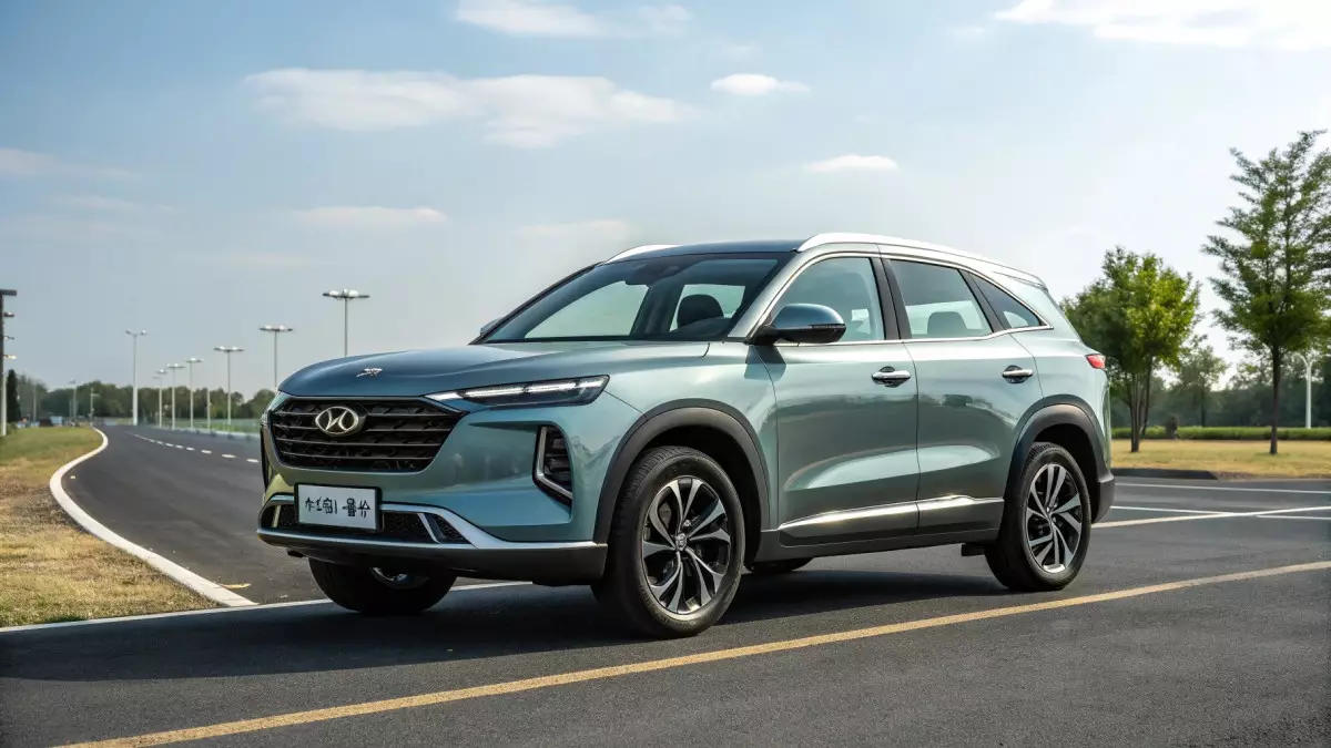 Chery показала гибридный кроссовер с запасом хода 1300 км