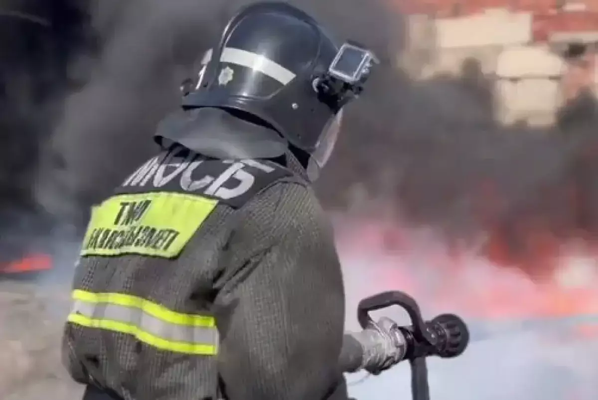 Петропавлда өрт шыққан үйден 13 адам эвакуацияланды