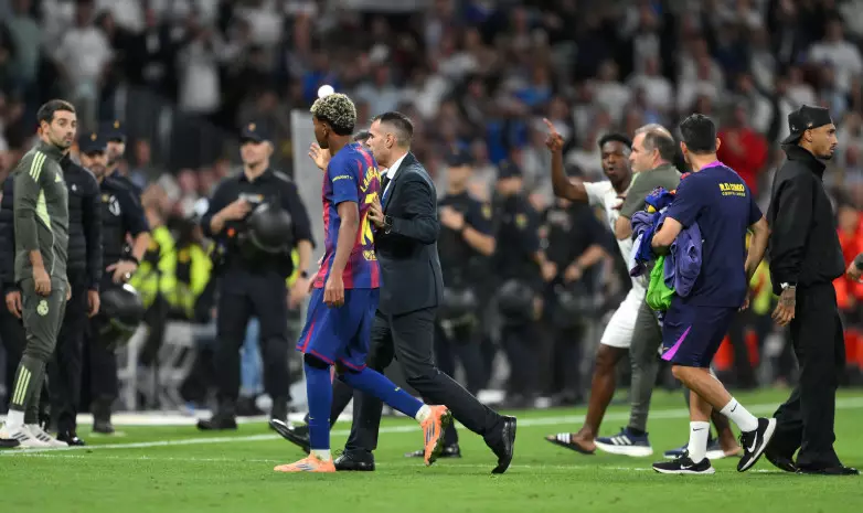 Винисиус Жуниор унизил Ламина Ямаля после победы "Реала"