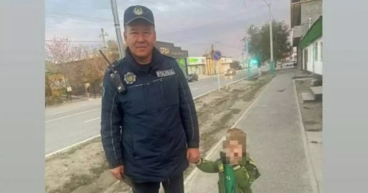   "Әкесінің көлігінен алыстап кеткен": Қызылордада адасып кеткен 3 жасар бала табылды   