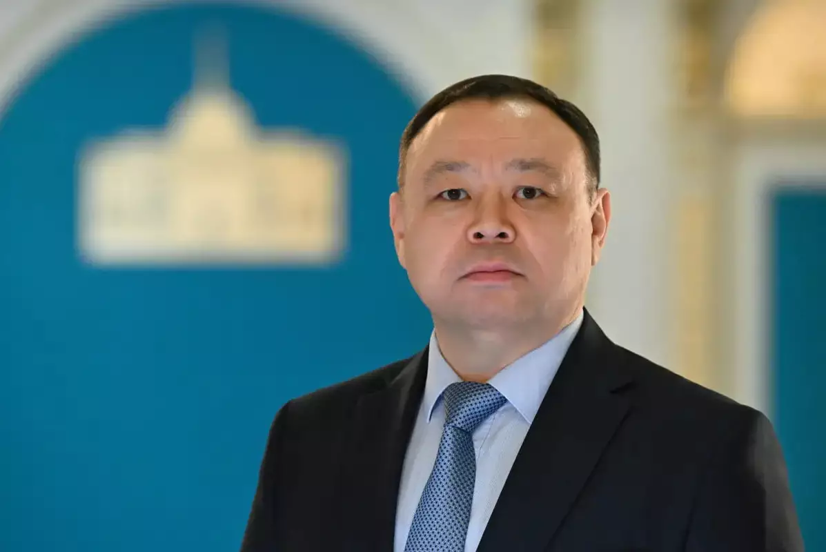 Абзал Нукенов освобожден от должности заведующего Отделом внутренней политики АП