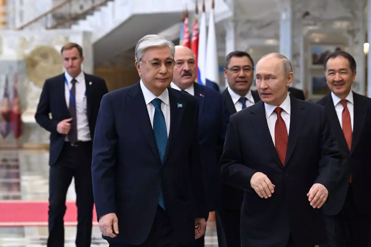 Токаев обсудил с Путиным свой визит в РФ