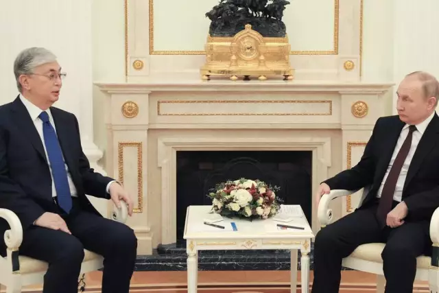 Тоқаев Путинмен телефон арқылы сөйлесті