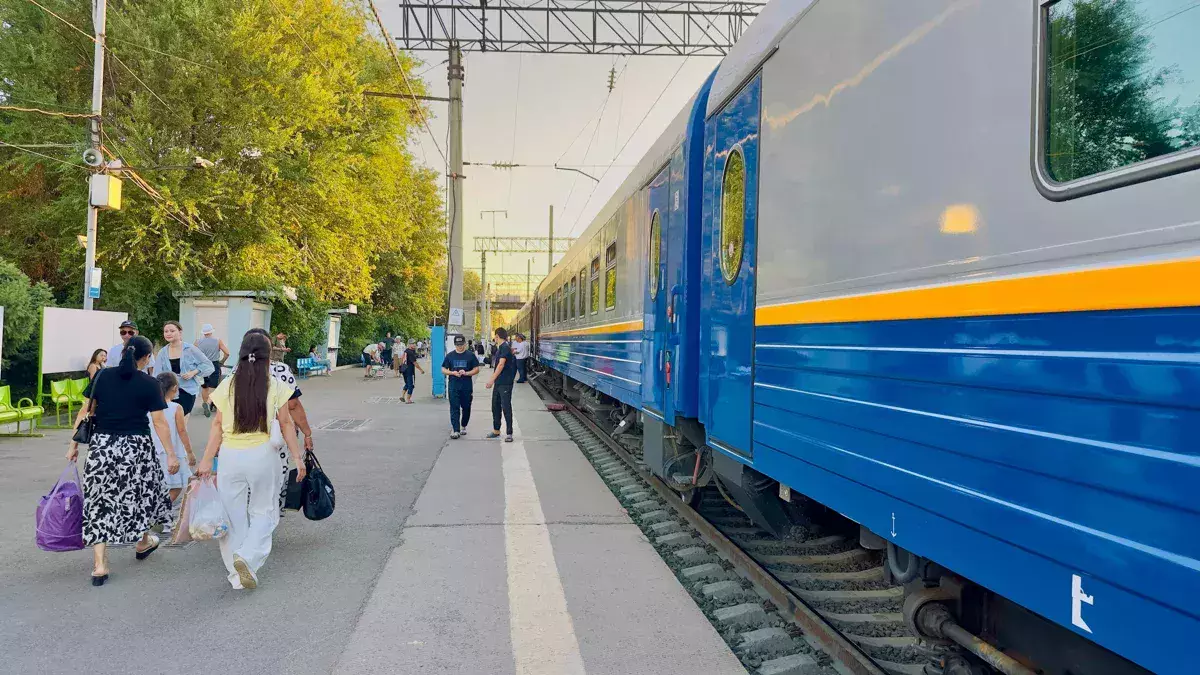 Казахстан возобновляет прямое железнодорожное сообщение между Алматой и Москвой после восьмилетнего перерыва.