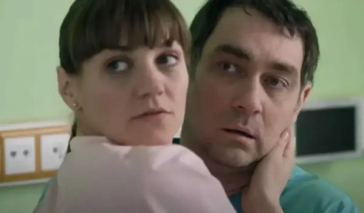 Анна Уколова устроила дебош в аэропорту — поведение актрисы шокировало очевидцев - новости на Lada.kz 27.10.2025