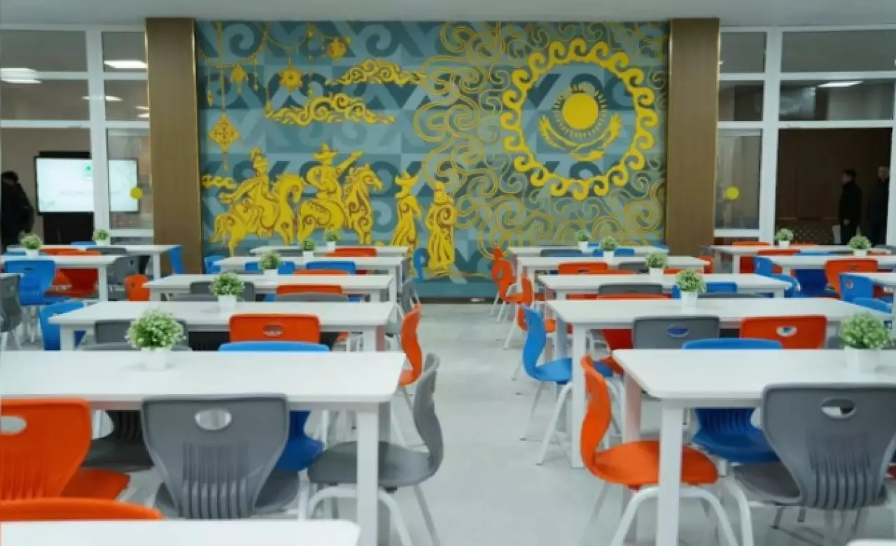 Новые школы распахнули двери в День Республики