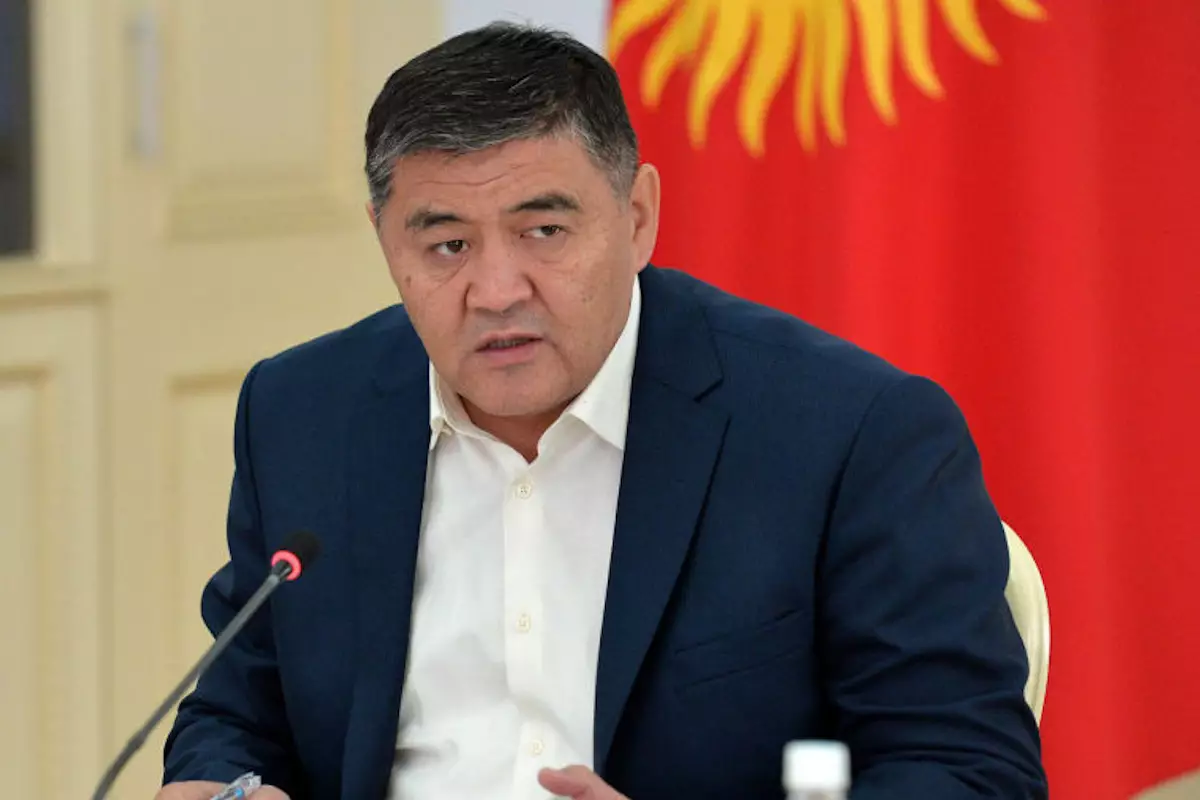 Главного чекиста Кыргызстана призвали уйти в отставку после избиения мэра