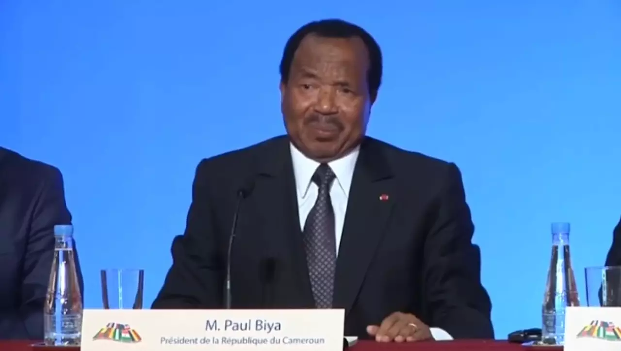 Старейший в мире президент переизбран на 8-й срок